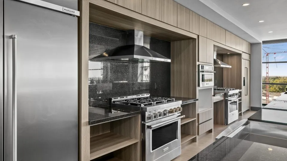Salt Lake Crossing family room with community kitchens.